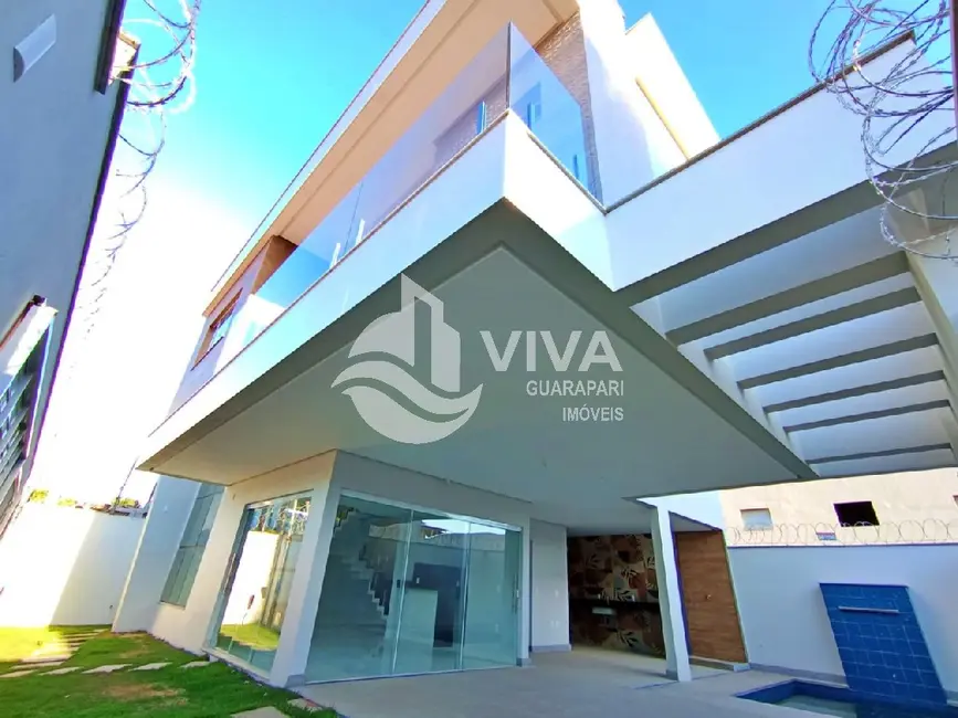 Casa com 3 quartos à venda, 236m2 em Itapebussu, Guarapari - ES - imagem 2 Foto 2 de Casa com 3 quartos à venda, 236m2 em Itapebussu, Guarapari - ES