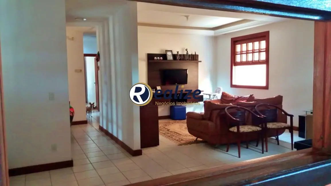 Foto 2 de Casa com 4 quartos à venda, 300m2 em Perocão, Guarapari - ES