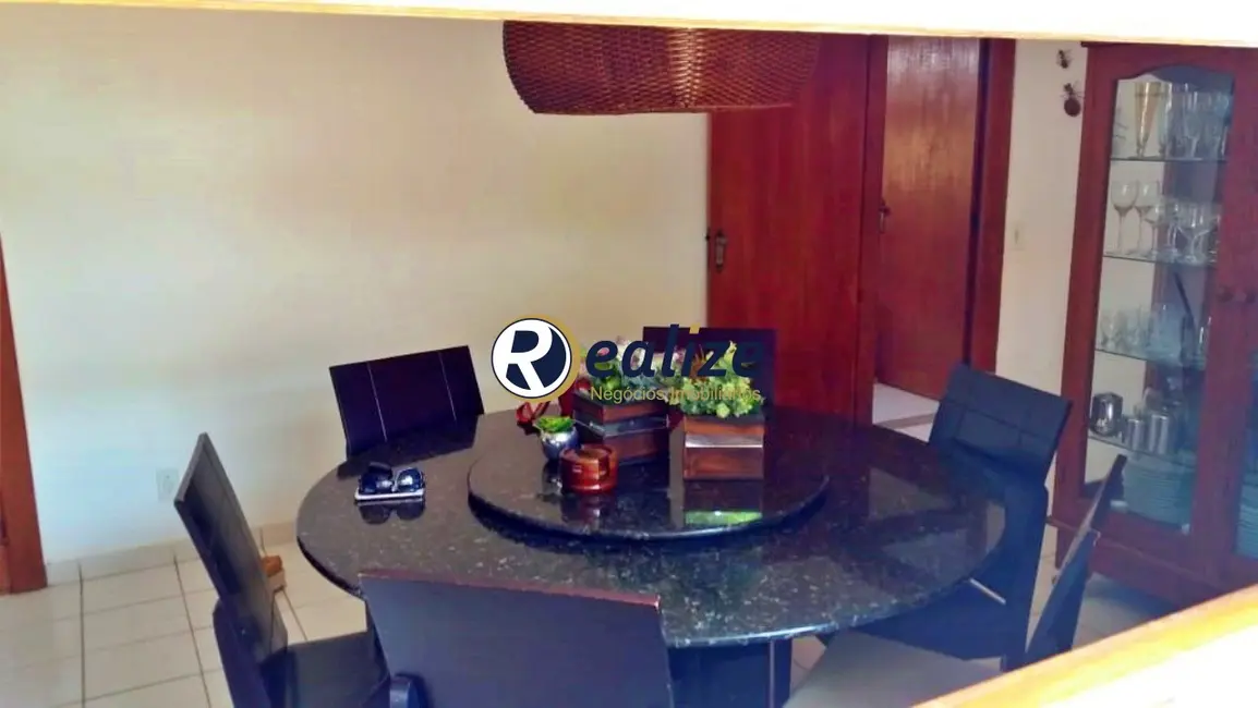 Foto 4 de Casa com 4 quartos à venda, 300m2 em Perocão, Guarapari - ES