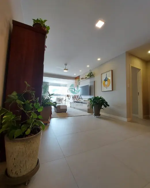 Apartamento com 4 quartos à venda, 250m2 em Centro, Guarapari - ES - imagem 8 Foto 8 de Apartamento com 4 quartos à venda, 250m2 em Centro, Guarapari - ES