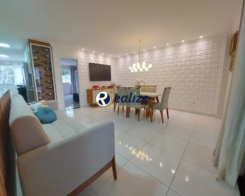 Foto 1 de Casa com 4 quartos à venda, 280m2 em Itapebussu, Guarapari - ES