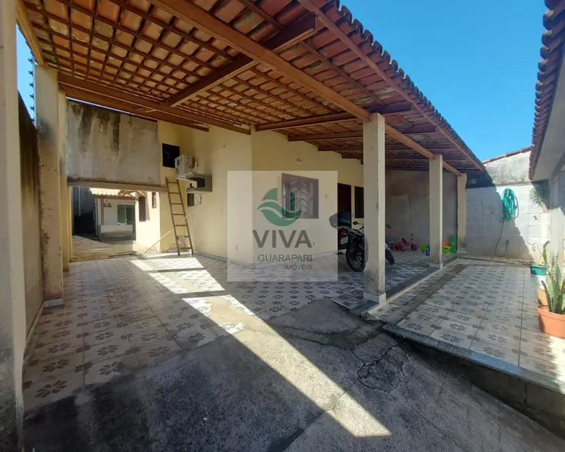 Foto 1 de Casa com 4 quartos à venda, 120m2 em Itapebussu, Guarapari - ES