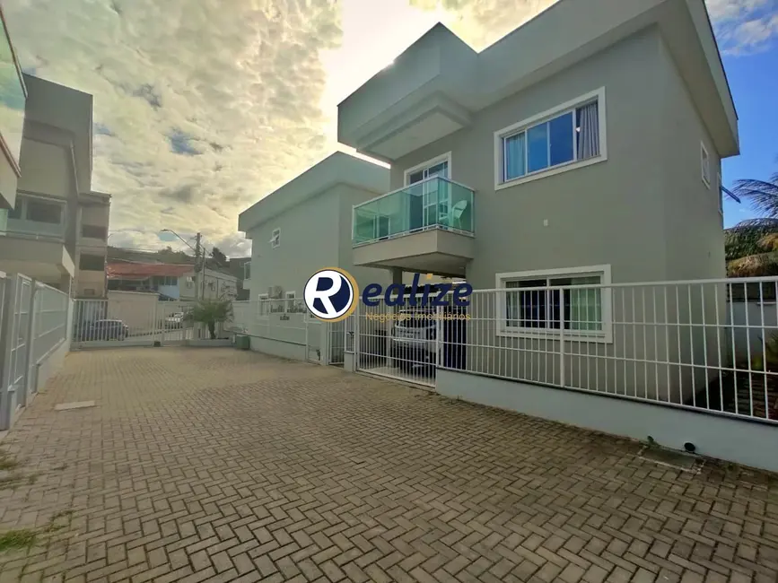 Foto 1 de Casa de Condomínio com 2 quartos à venda, 120m2 em Lagoa Funda, Guarapari - ES