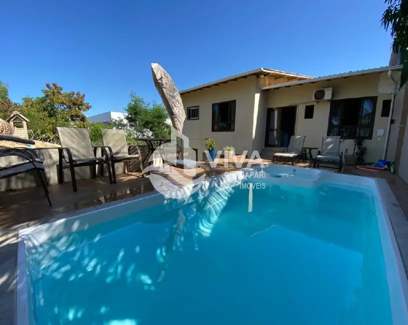 Casa com 4 quartos à venda, 350m2 em Nova Guarapari, Guarapari - ES - imagem 2 Foto 2 de Casa com 4 quartos à venda, 350m2 em Nova Guarapari, Guarapari - ES