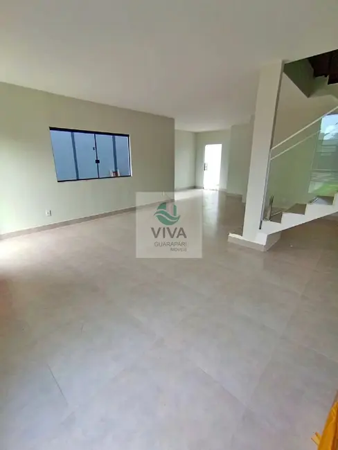 Casa com 3 quartos à venda, 150m2 em Meaípe, Guarapari - ES - imagem 3 Foto 3 de Casa com 3 quartos à venda, 150m2 em Meaípe, Guarapari - ES
