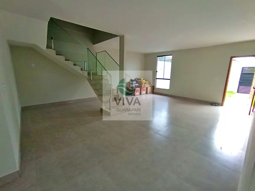 Casa com 3 quartos à venda, 150m2 em Meaípe, Guarapari - ES - imagem 5 Foto 5 de Casa com 3 quartos à venda, 150m2 em Meaípe, Guarapari - ES