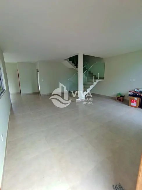 Casa com 3 quartos à venda, 150m2 em Meaípe, Guarapari - ES - imagem 2 Foto 2 de Casa com 3 quartos à venda, 150m2 em Meaípe, Guarapari - ES
