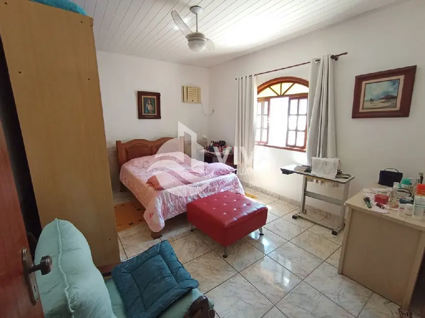 Foto 8 de Casa com 5 quartos à venda, 200m2 em Perocão, Guarapari - ES