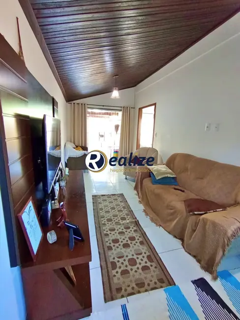 Foto 2 de Casa com 3 quartos à venda, 360m2 em Itapebussu, Guarapari - ES