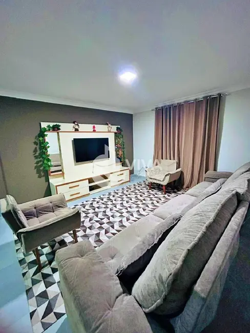 Casa com 4 quartos à venda, 700m2 em Santa Mônica, Guarapari - ES - imagem 3 Foto 3 de Casa com 4 quartos à venda, 700m2 em Santa Mônica, Guarapari - ES