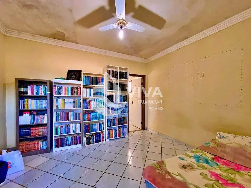 Casa com 11 quartos à venda, 1100m2 em Meaípe, Guarapari - ES - imagem 6 Foto 6 de Casa com 11 quartos à venda, 1100m2 em Meaípe, Guarapari - ES
