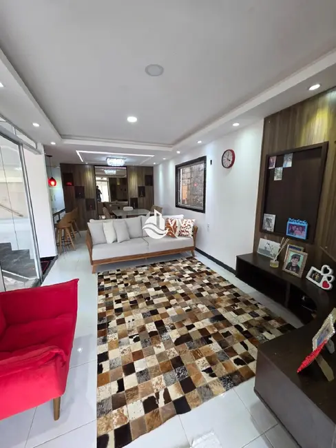 Foto 6 de Casa com 3 quartos à venda, 225m2 em Elza Nader, Guarapari - ES