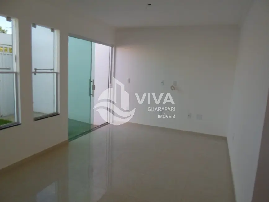 Foto 2 de Casa com 2 quartos à venda, 75m2 em Guarapari - ES