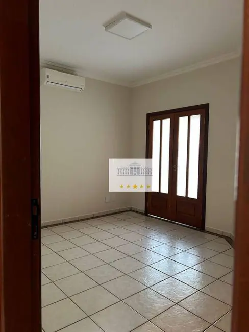 Foto 1 de Casa de Condomínio com 4 quartos para alugar, 390m2 em Aeroporto, Aracatuba - SP