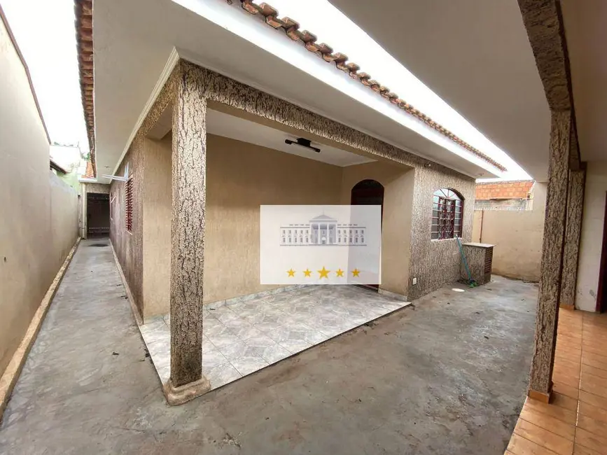 Foto 1 de Casa com 3 quartos à venda, 250m2 em Palmeiras, Aracatuba - SP