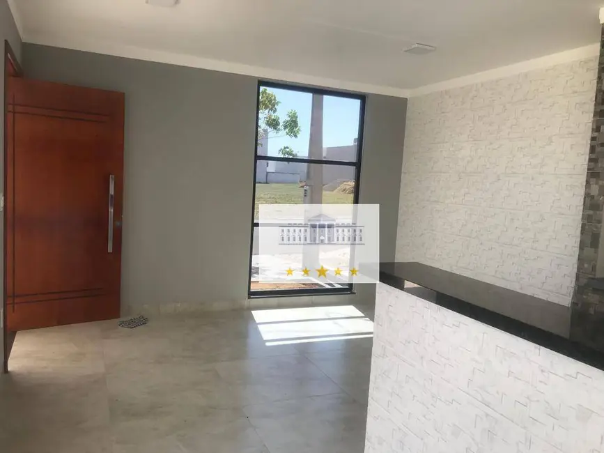 Foto 2 de Casa de Condomínio com 3 quartos à venda, 200m2 em Centro, Aracatuba - SP