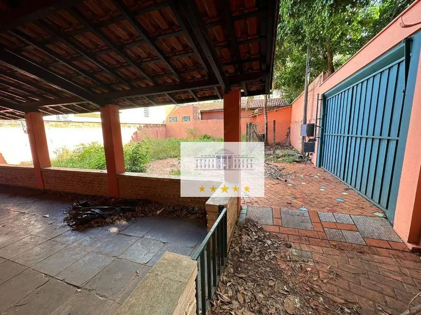 Foto 2 de Sobrado com 3 quartos para alugar, 431m2 em Vila Mendonça, Aracatuba - SP