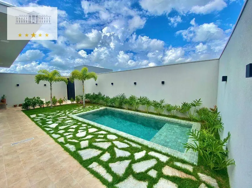 Foto 2 de Casa de Condomínio com 3 quartos à venda, 360m2 em Vila Mendonça, Aracatuba - SP