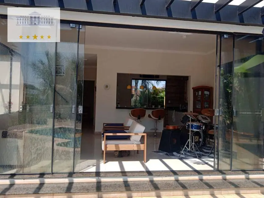 Foto 2 de Sítio / Rancho com 2 quartos à venda e para alugar, 617m2 em Aracatuba - SP