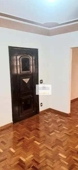 Foto 2 de Casa com 3 quartos à venda, 300m2 em Planalto, Aracatuba - SP