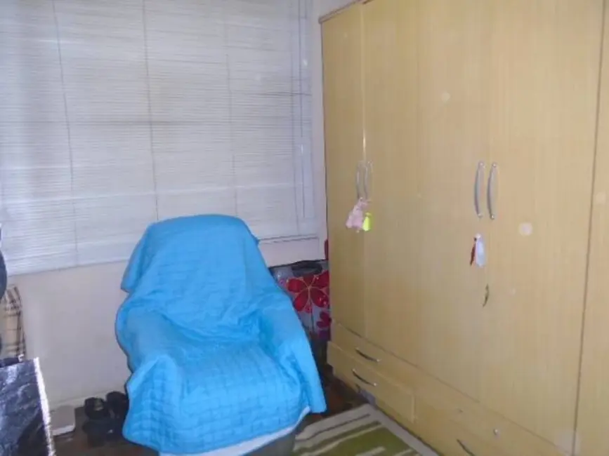 Casa com 3 quartos à venda, 220m2 em Vila Valqueire, Rio De Janeiro - RJ - imagem 7 Foto 7 de Casa com 3 quartos à venda, 220m2 em Vila Valqueire, Rio De Janeiro - RJ