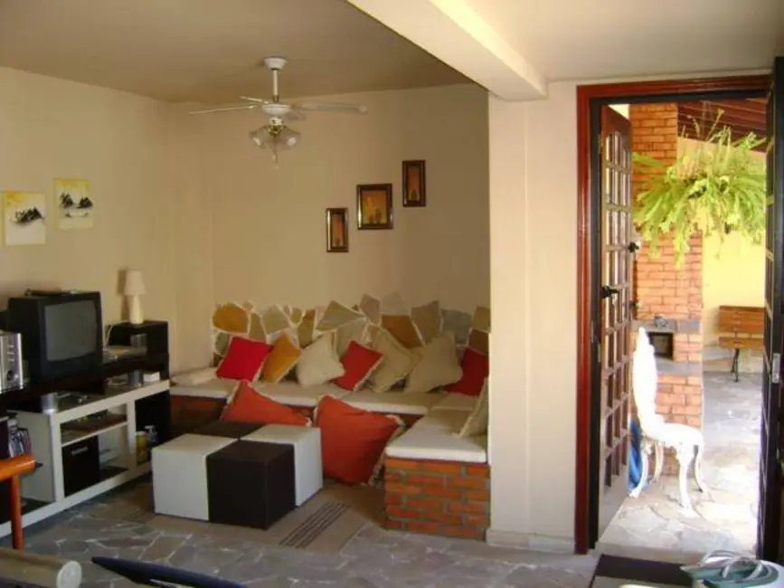 Cobertura com 2 quartos à venda, 165m2 em Rio De Janeiro - RJ - imagem 3 Foto 3 de Cobertura com 2 quartos à venda, 165m2 em Rio De Janeiro - RJ