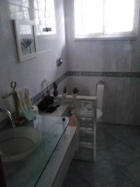 Casa com 5 quartos à venda, 375m2 em Anil, Rio De Janeiro - RJ - imagem 3 Foto 3 de Casa com 5 quartos à venda, 375m2 em Anil, Rio De Janeiro - RJ