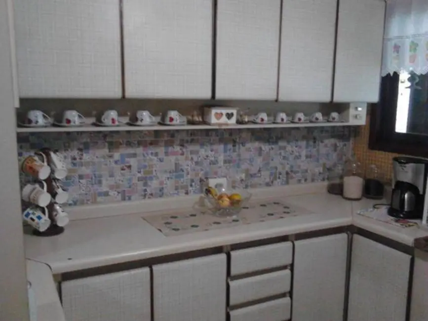 Casa com 5 quartos à venda, 375m2 em Anil, Rio De Janeiro - RJ - imagem 6 Foto 6 de Casa com 5 quartos à venda, 375m2 em Anil, Rio De Janeiro - RJ