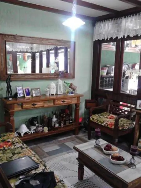 Casa com 5 quartos à venda, 375m2 em Anil, Rio De Janeiro - RJ - imagem 5 Foto 5 de Casa com 5 quartos à venda, 375m2 em Anil, Rio De Janeiro - RJ