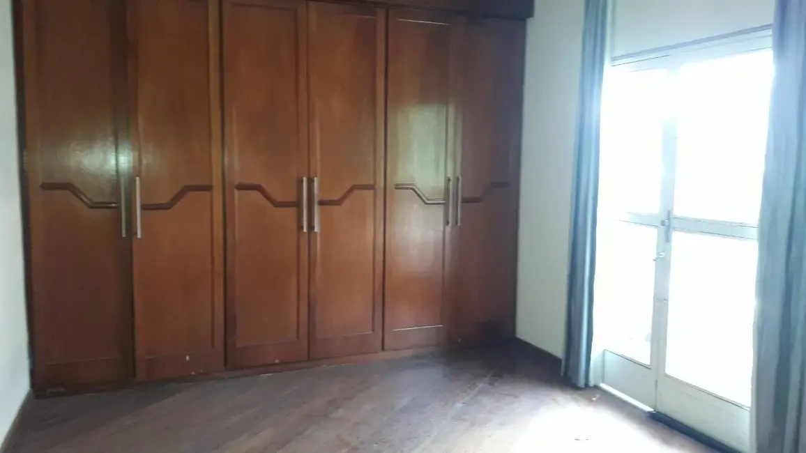 Casa de Condomínio com 4 quartos à venda, 249m2 em Vila Valqueire, Rio De Janeiro - RJ - imagem 9 Foto 9 de Casa de Condomínio com 4 quartos à venda, 249m2 em Vila Valqueire, Rio De Janeiro - RJ