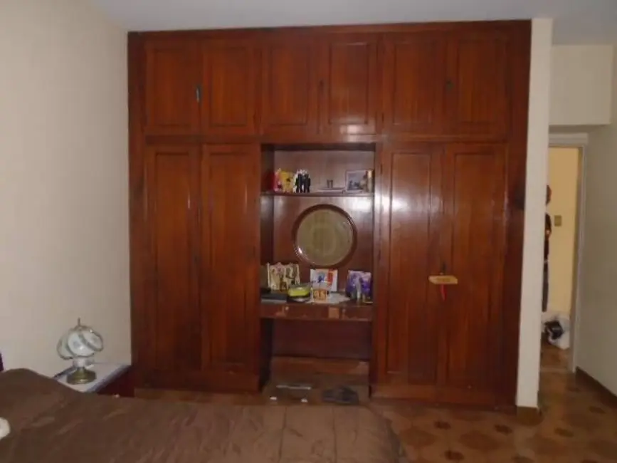 Casa com 5 quartos à venda, 375m2 em Vila Valqueire, Rio De Janeiro - RJ - imagem 6 Foto 6 de Casa com 5 quartos à venda, 375m2 em Vila Valqueire, Rio De Janeiro - RJ