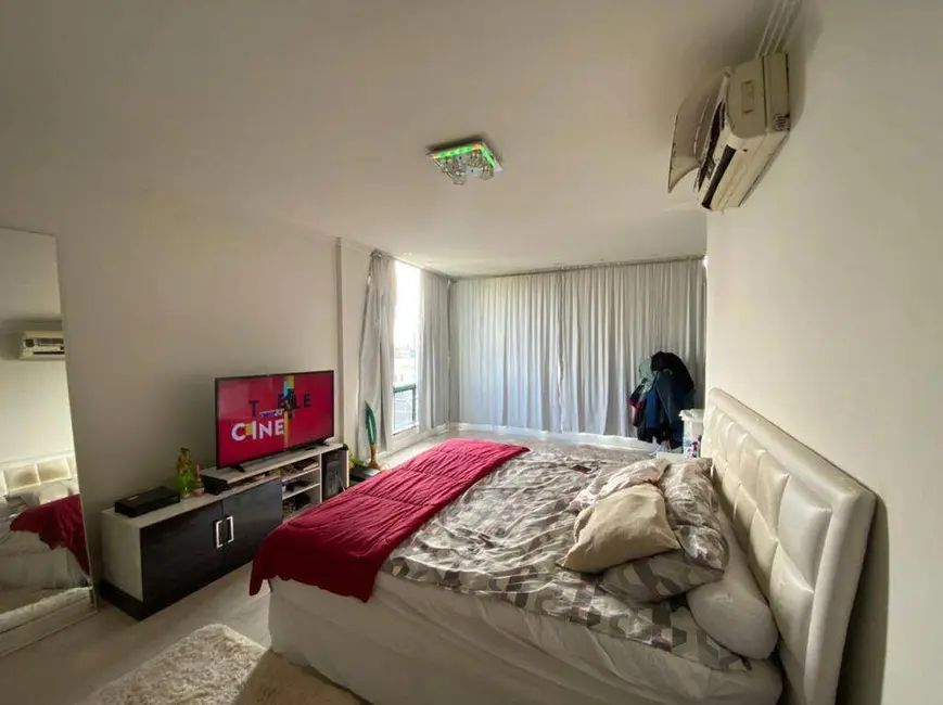 Cobertura com 3 quartos à venda, 275m2 em Vila Valqueire, Rio De Janeiro - RJ - imagem 6 Foto 6 de Cobertura com 3 quartos à venda, 275m2 em Vila Valqueire, Rio De Janeiro - RJ