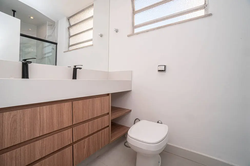 Foto 2 de Apartamento com 4 quartos à venda, 131m2 em Tijuca, Rio De Janeiro - RJ