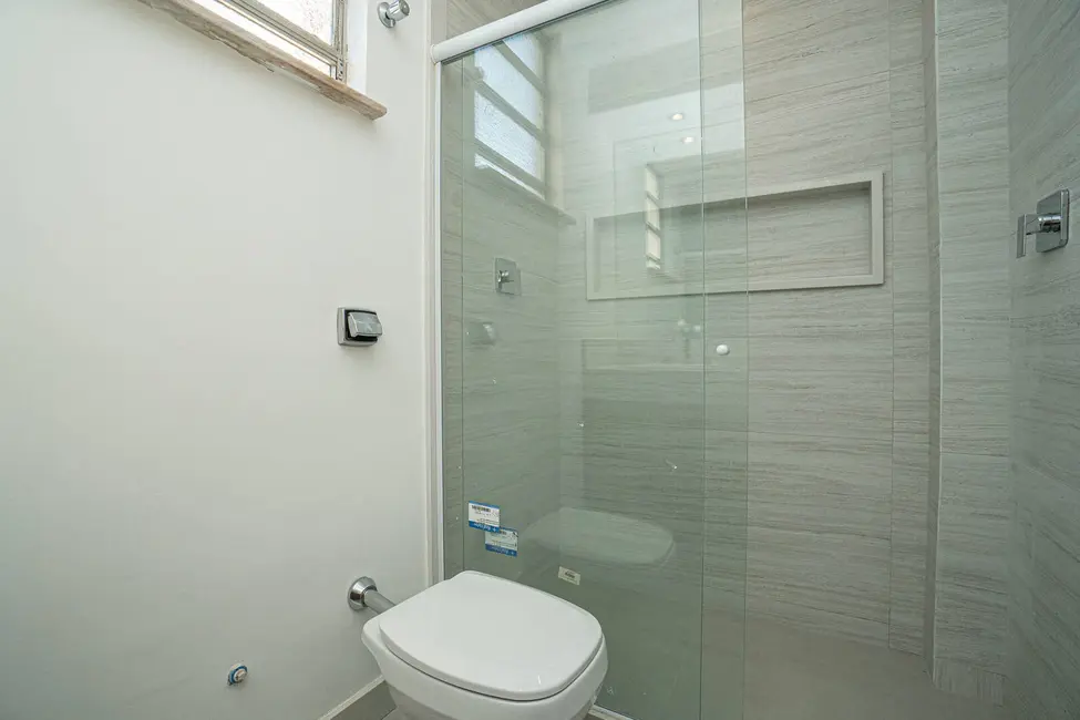 Apartamento com 4 quartos à venda, 131m2 em Tijuca, Rio De Janeiro - RJ - imagem 3 Foto 3 de Apartamento com 4 quartos à venda, 131m2 em Tijuca, Rio De Janeiro - RJ