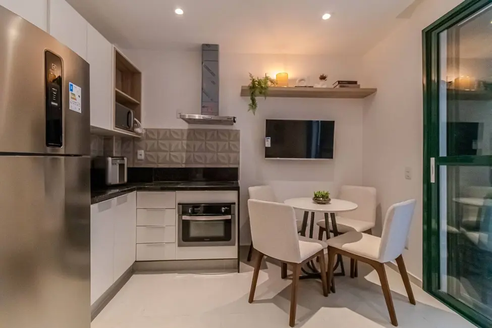 Apartamento com 1 quarto à venda, 49m2 em Copacabana, Rio De Janeiro - RJ - imagem 6 Foto 6 de Apartamento com 1 quarto à venda, 49m2 em Copacabana, Rio De Janeiro - RJ