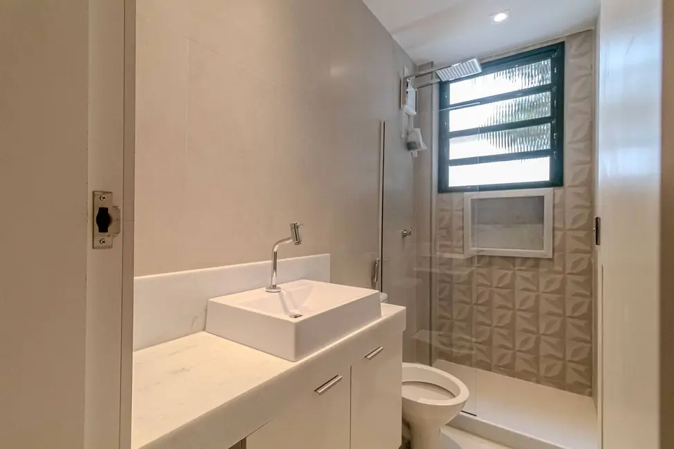 Foto 4 de Apartamento com 1 quarto à venda, 45m2 em Copacabana, Rio De Janeiro - RJ