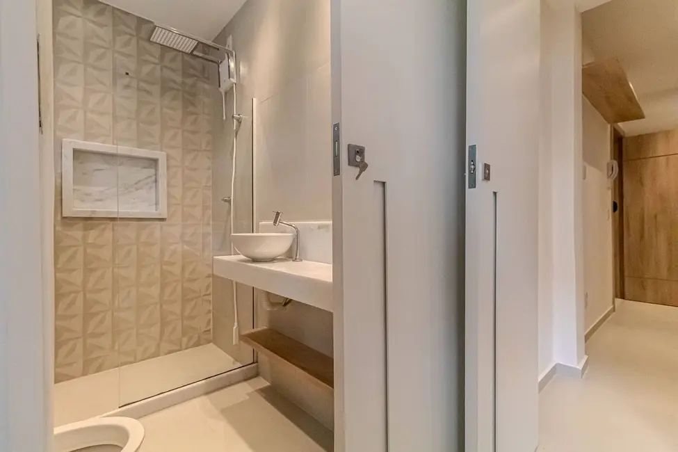 Foto 1 de Apartamento com 1 quarto à venda, 45m2 em Copacabana, Rio De Janeiro - RJ