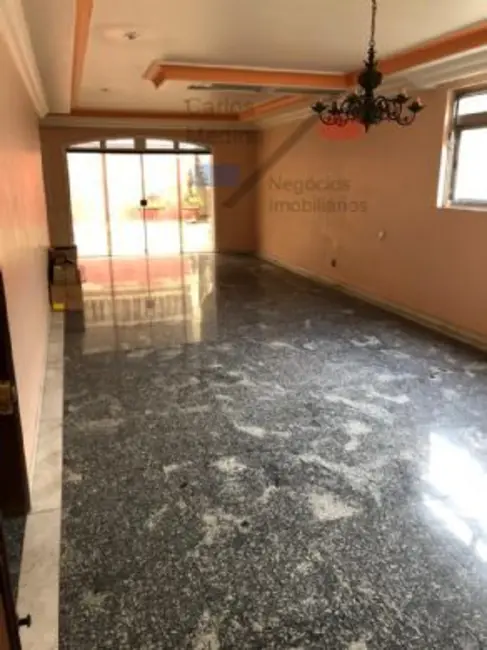 Sobrado com 3 quartos à venda e para alugar, 611m2 em Santana, São Paulo - SP - imagem 5 Foto 5 de Sobrado com 3 quartos à venda e para alugar, 611m2 em Santana, São Paulo - SP