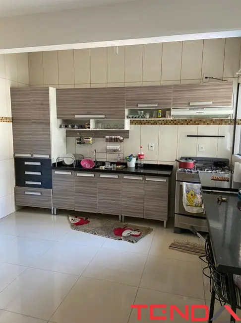 Casa com 3 quartos à venda, 135m2 em Cajuru do Sul, Sorocaba - SP - imagem 8 Foto 8 de Casa com 3 quartos à venda, 135m2 em Cajuru do Sul, Sorocaba - SP