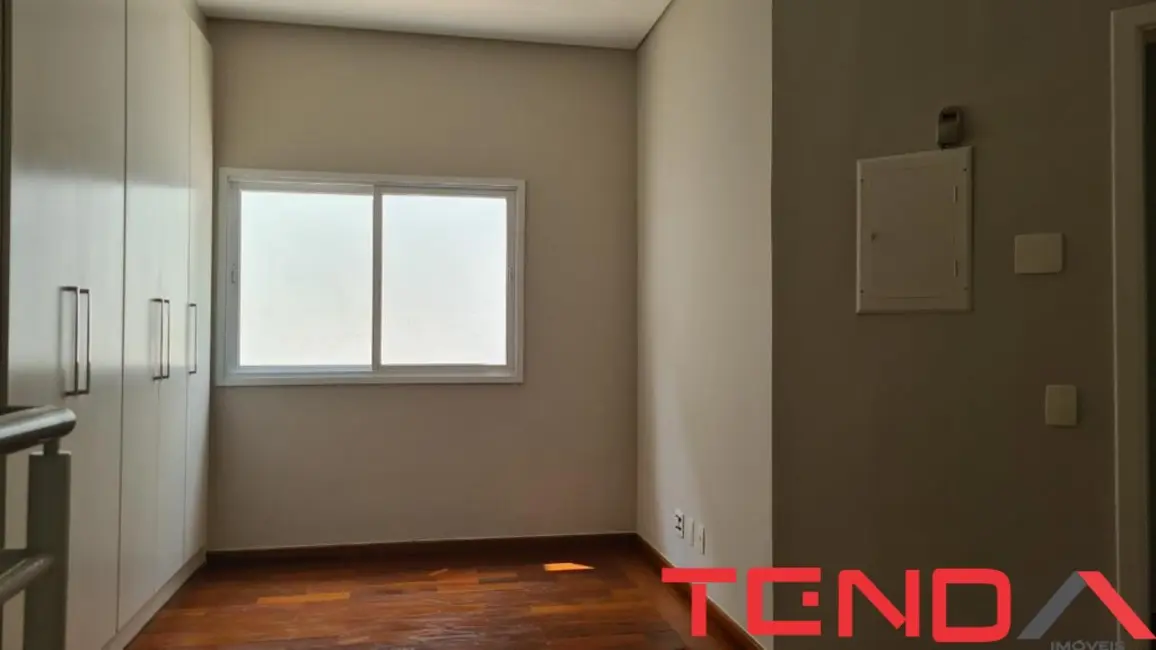 Casa com 4 quartos à venda, 310m2 em Parque Residencial Villa dos Inglezes, Sorocaba - SP - imagem 6 Foto 6 de Casa com 4 quartos à venda, 310m2 em Parque Residencial Villa dos Inglezes, Sorocaba - SP