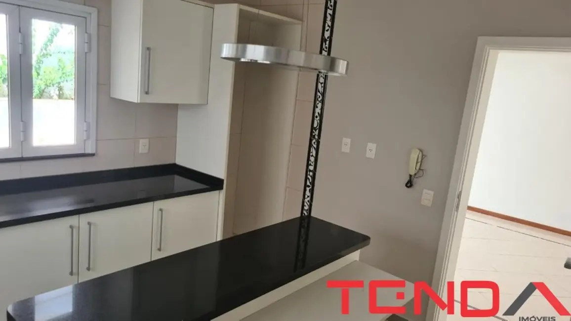 Casa com 4 quartos à venda, 310m2 em Parque Residencial Villa dos Inglezes, Sorocaba - SP - imagem 2 Foto 2 de Casa com 4 quartos à venda, 310m2 em Parque Residencial Villa dos Inglezes, Sorocaba - SP