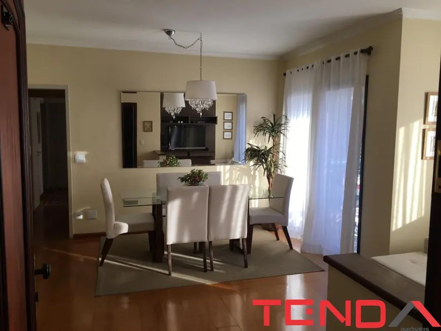 Apartamento com 3 quartos à venda, 110m2 em Centro, Sorocaba - SP - imagem 4 Foto 4 de Apartamento com 3 quartos à venda, 110m2 em Centro, Sorocaba - SP