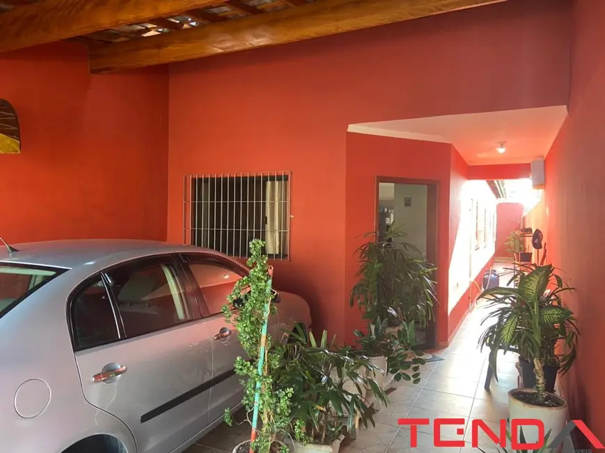 Casa com 2 quartos à venda, 73m2 em Jardim Amalia, Sorocaba - SP - imagem 3 Foto 3 de Casa com 2 quartos à venda, 73m2 em Jardim Amalia, Sorocaba - SP