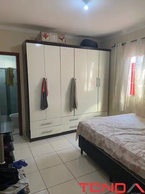 Casa com 2 quartos à venda, 73m2 em Jardim Amalia, Sorocaba - SP - imagem 9 Foto 9 de Casa com 2 quartos à venda, 73m2 em Jardim Amalia, Sorocaba - SP
