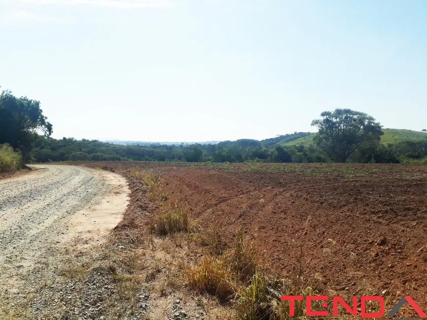 Foto 3 de Terreno / Lote à venda, 5846m2 em Salto De Pirapora - SP