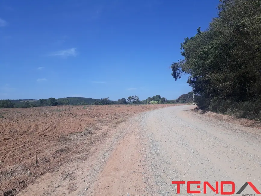 Foto 5 de Terreno / Lote à venda, 5846m2 em Salto De Pirapora - SP