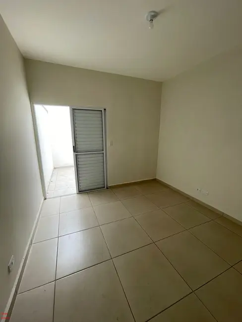 Casa com 2 quartos à venda, 70m2 em Jardim Jatobá, Sorocaba - SP - imagem 9 Foto 9 de Casa com 2 quartos à venda, 70m2 em Jardim Jatobá, Sorocaba - SP