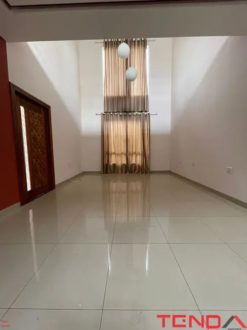 Casa com 4 quartos à venda, 224m2 em Jardim Boa Esperança, Sorocaba - SP - imagem 4 Foto 4 de Casa com 4 quartos à venda, 224m2 em Jardim Boa Esperança, Sorocaba - SP