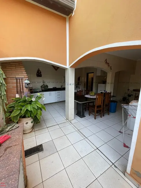 Casa com 3 quartos à venda, 280m2 em Jardim Boa Esperança, Sorocaba - SP - imagem 9 Foto 9 de Casa com 3 quartos à venda, 280m2 em Jardim Boa Esperança, Sorocaba - SP