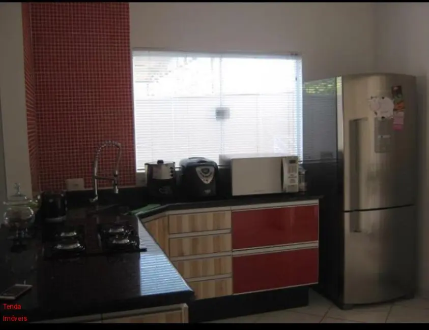 Foto 8 de Casa com 3 quartos à venda, 230m2 em Aracoiaba Da Serra - SP